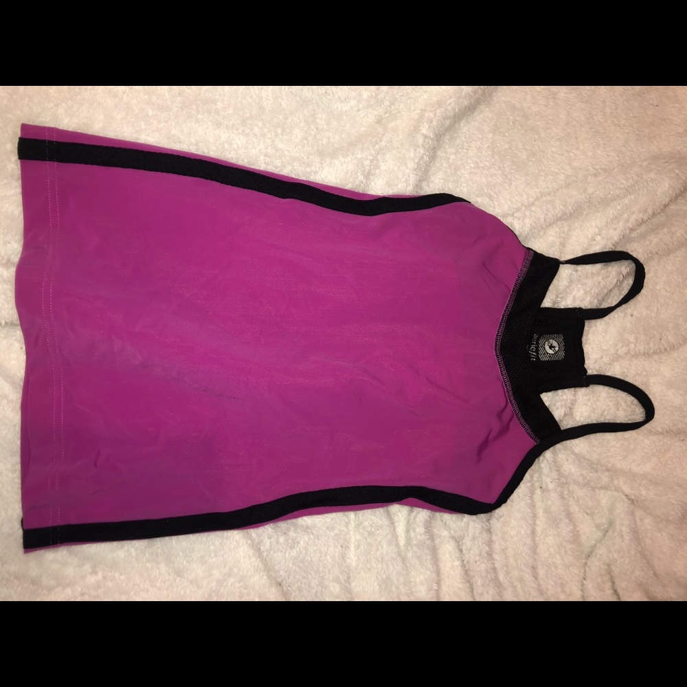Athletic tank top